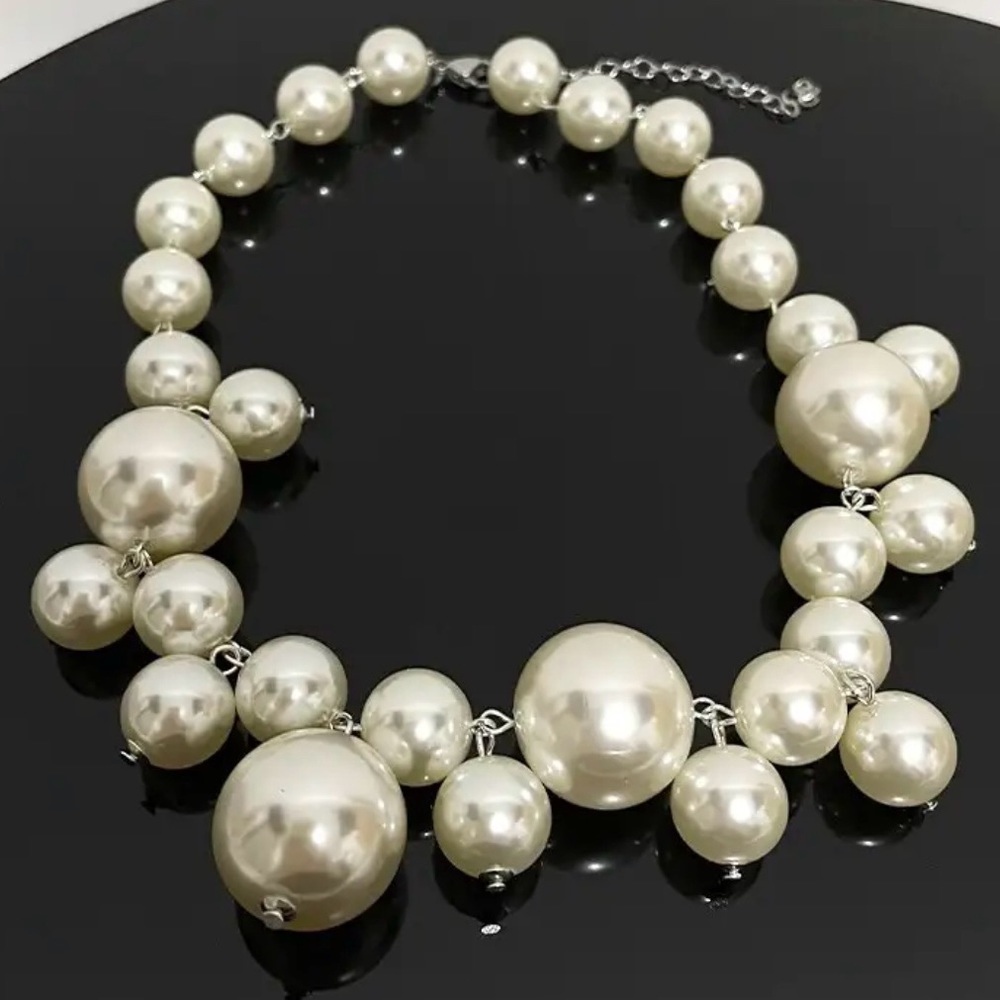 ✨RESTOCK✨MULTI PEARL AND SILVER CHOKER NECKLACE -NEW - Picture 3 of 7